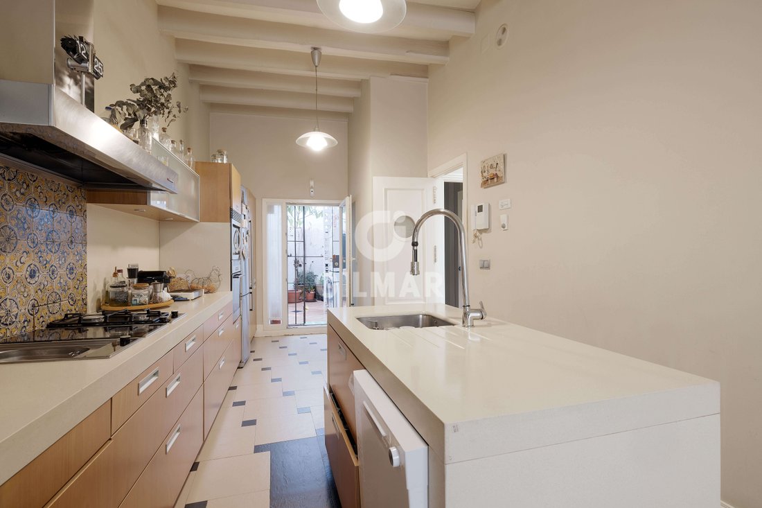 Villa in Casco Antiguo, Seville, Spain 5 - 15342085