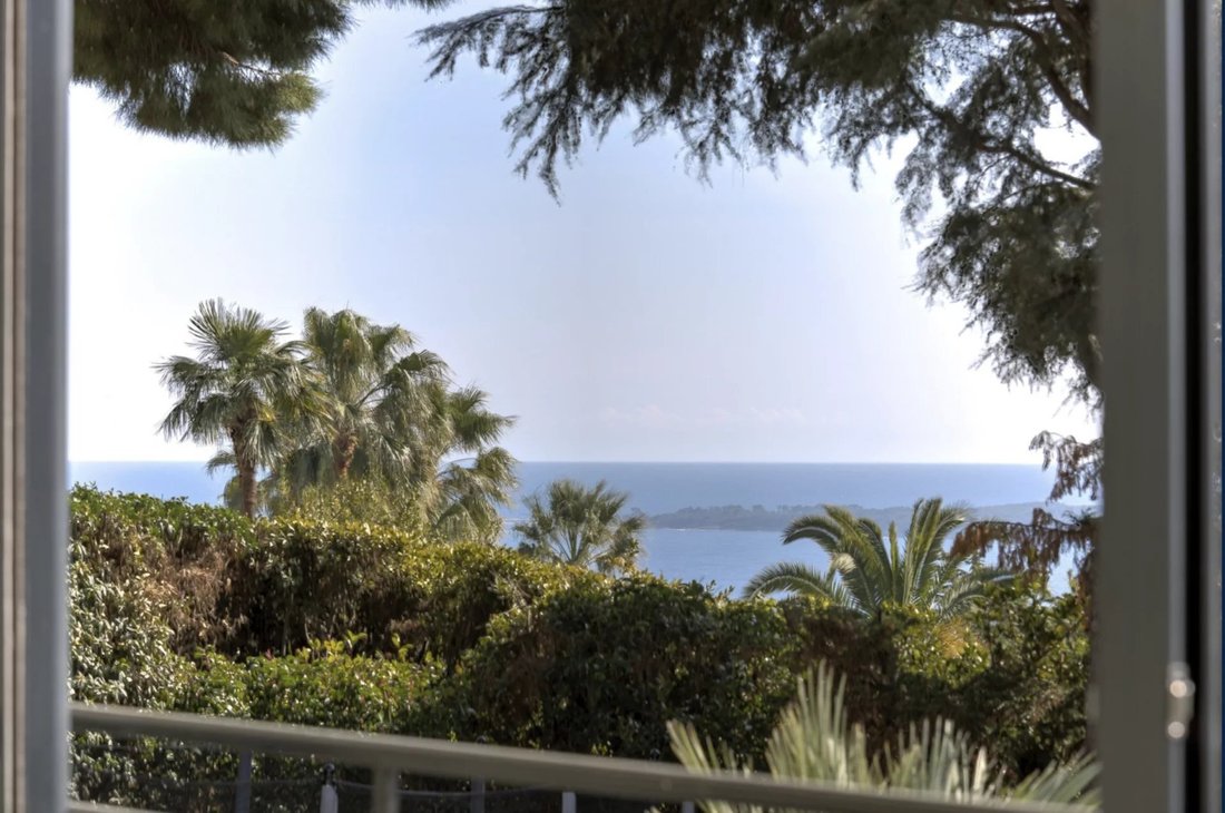 Villa in La Californie, Cannes, France 5 - 14358616