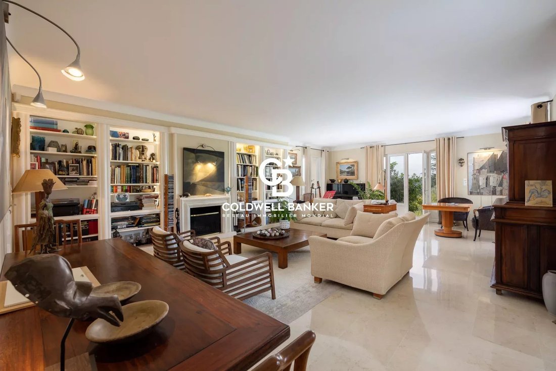 Estate in Quartiers Ouest Montgros-Montmeuille, La Colle-sur-Loup, France 5 - 15394075