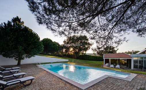 Villa in Santa Maria da Feira, Portugal 1