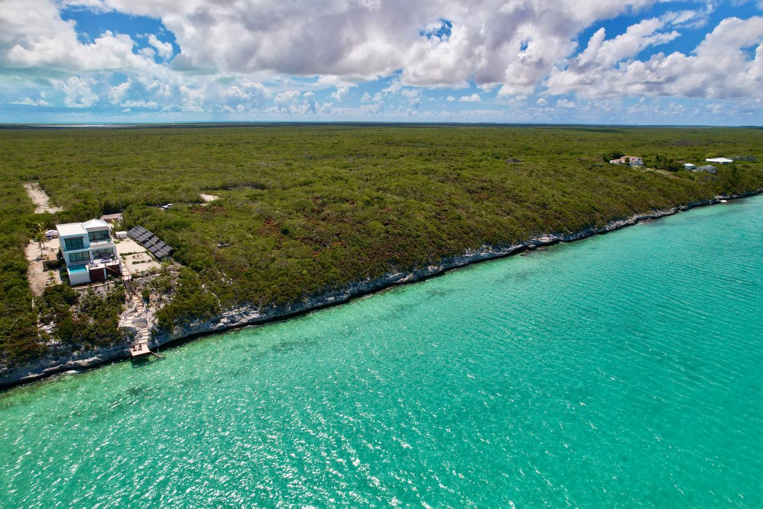 Land in Bottle Creek, Caicos Islands, Turks and Caicos Islands 4 - 15394574