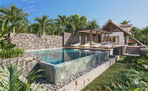 Villa in Petite Rivière Noire Bay, Rivière Noire District, Mauritius 1