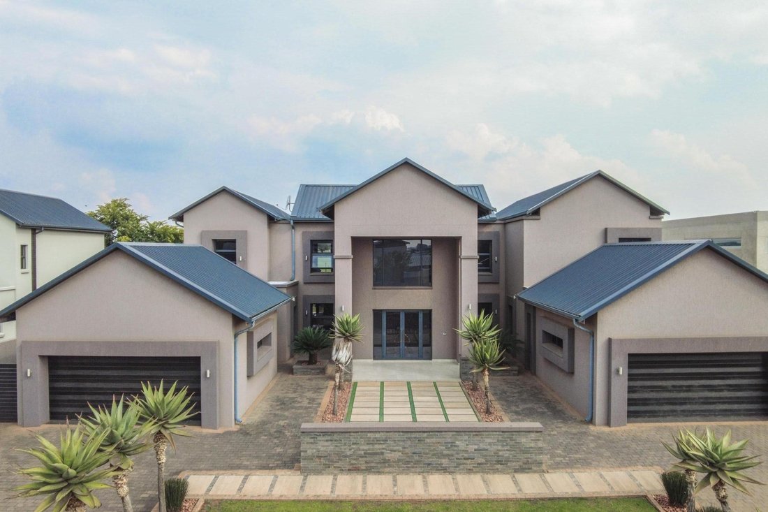 House in Serengeti Golf and Wildlife Estate, Gauteng, South Africa 1 - 15397051