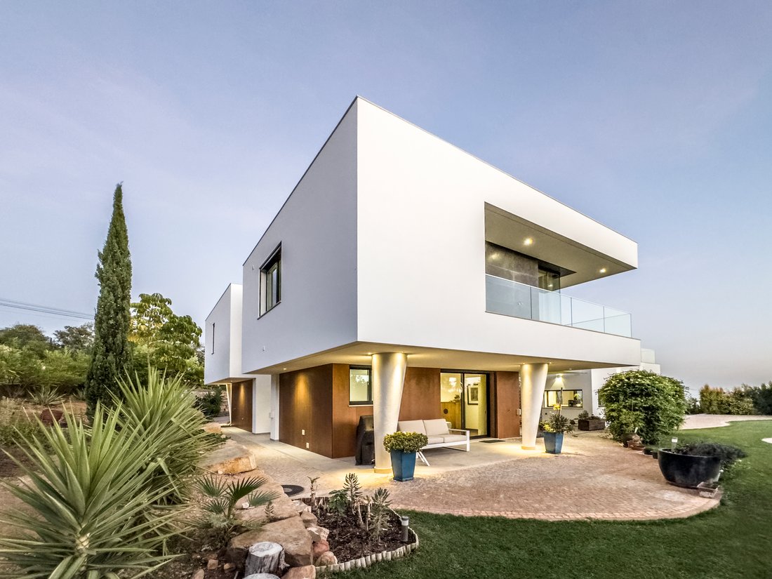 Villa in Santa Barbara de Nexe, Algarve, Portugal 3 - 15395069