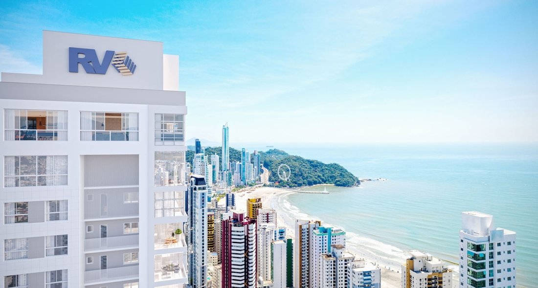 Condo in Centro, State of Santa Catarina, Brazil 2 - 15396280