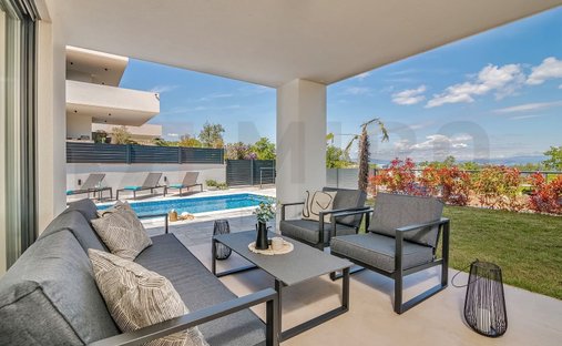 Apartment in Malinska, Primorje-Gorski Kotar County, Croatia 1
