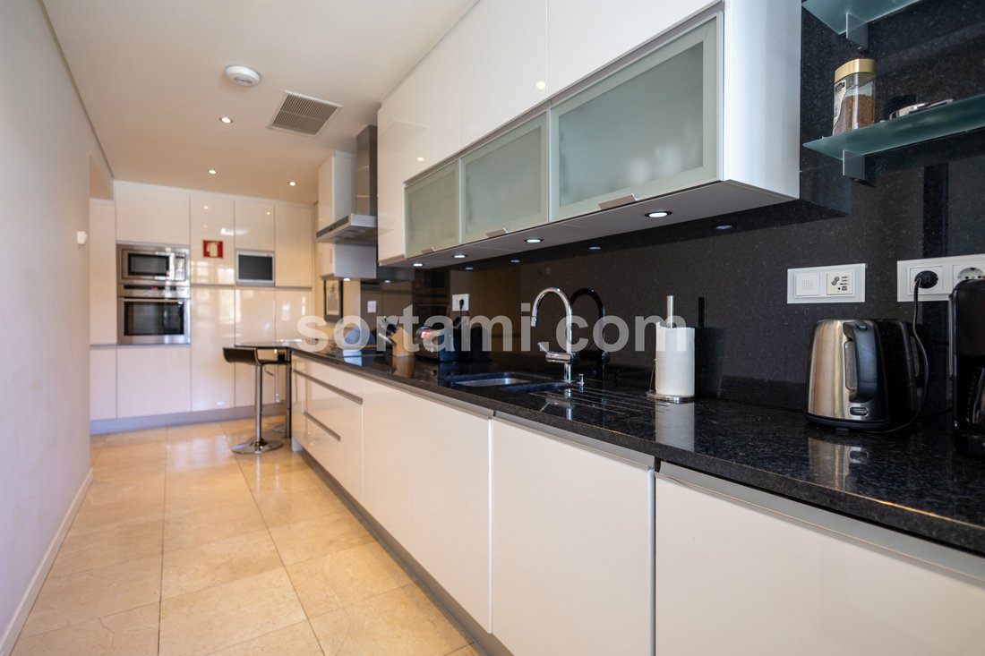Apartment in Vilamoura, Quarteira, Algarve 3 - 15396569