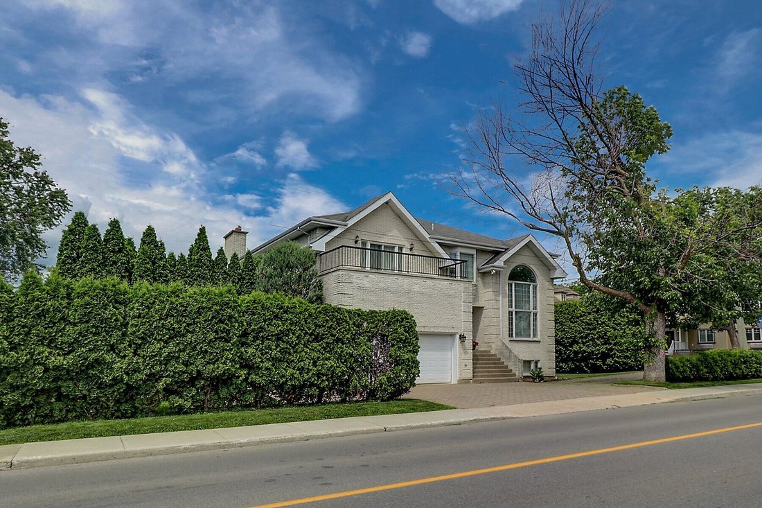 House in Dorval, Quebec, Canada 2 - 13880740