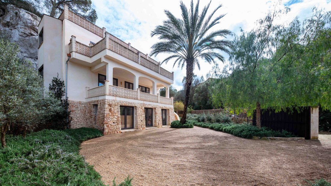 Villa in Santanyi, Balearic Islands, Spain 2 - 15395254