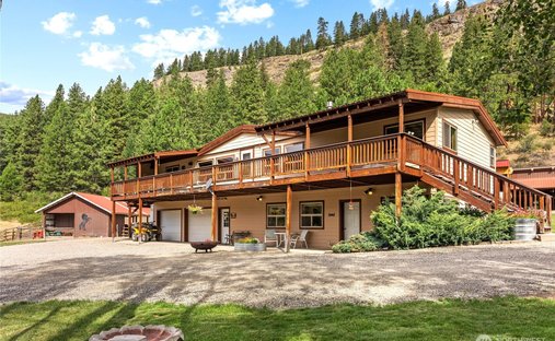 House in Twisp, Washington, United States 1