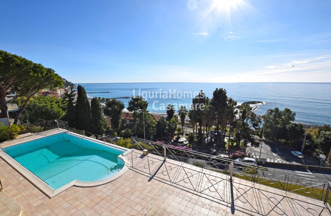 Villa in Center, Ospedaletti, Liguria 1 - 11297035