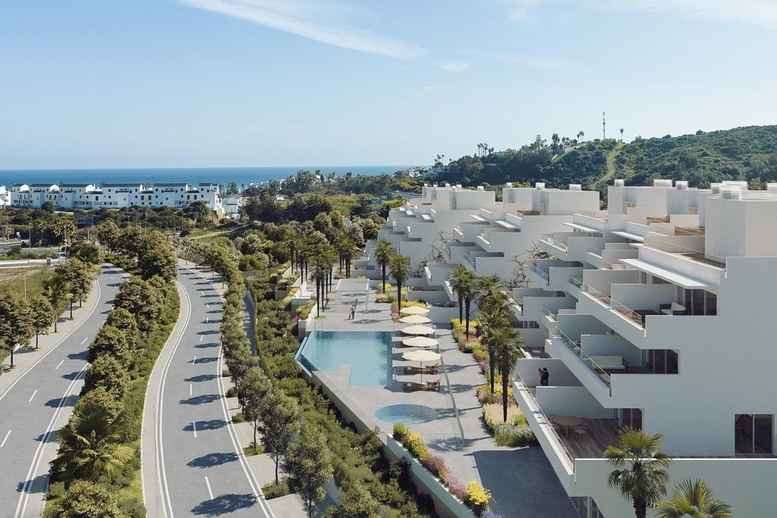 Apartment in Estepona, Andalusia, Spain 2 - 15395106