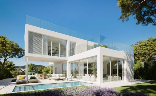 Villa in Estepona, Andalusia, Spain 1
