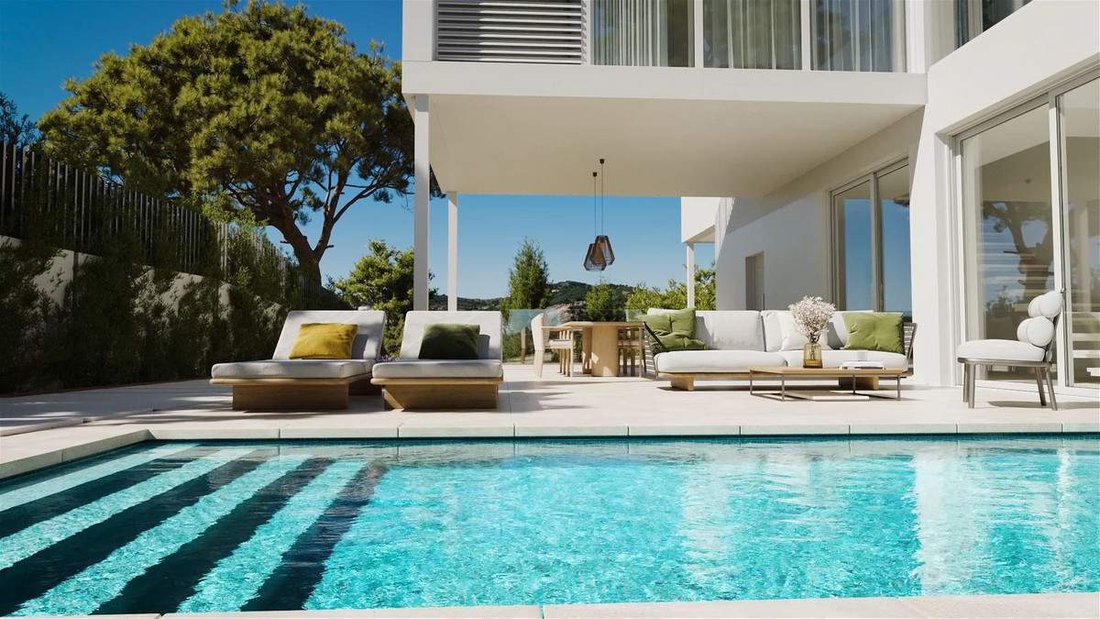 Villa in Estepona, Andalusia, Spain 2 - 15395630