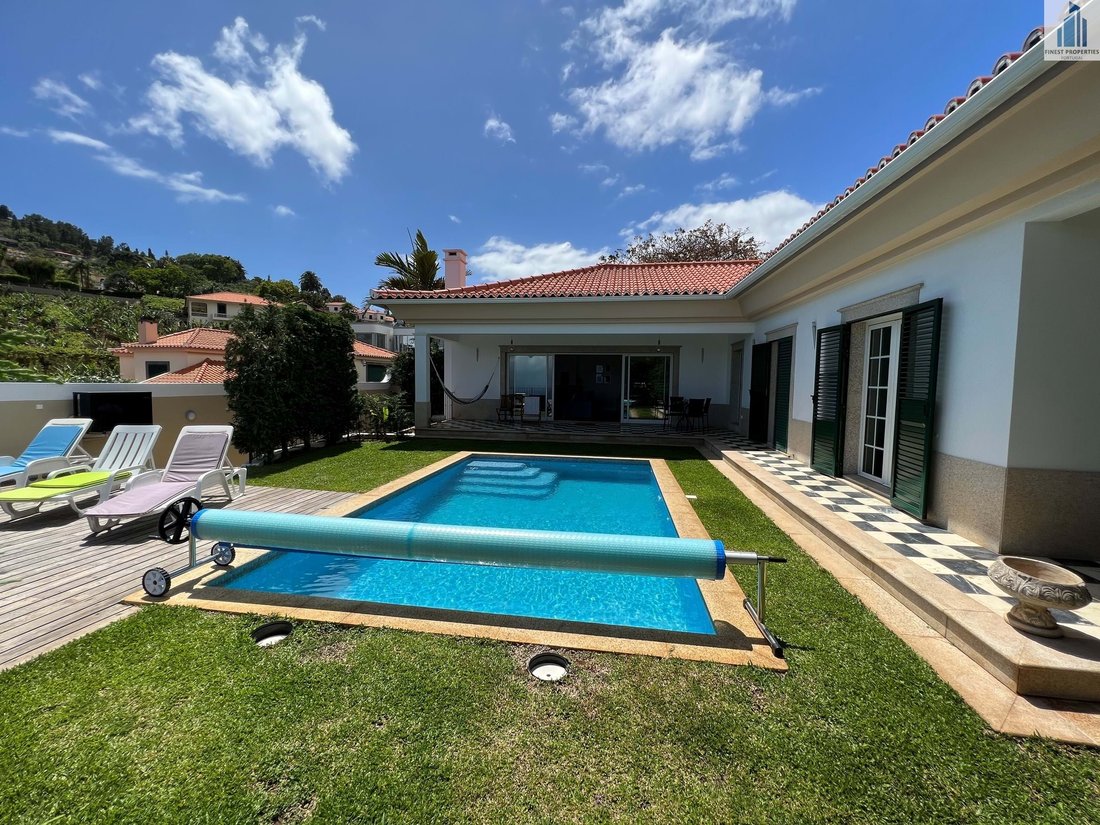 Villa in Sao Martinho, Madeira, Portugal 1 - 15396103