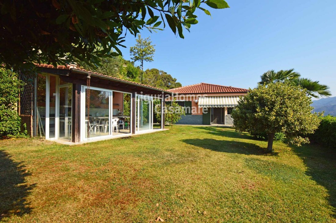 Villa in Camporosso, Liguria, Italy 1 - 11297069