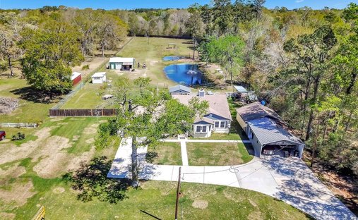 House in Splendora, Texas, United States 1