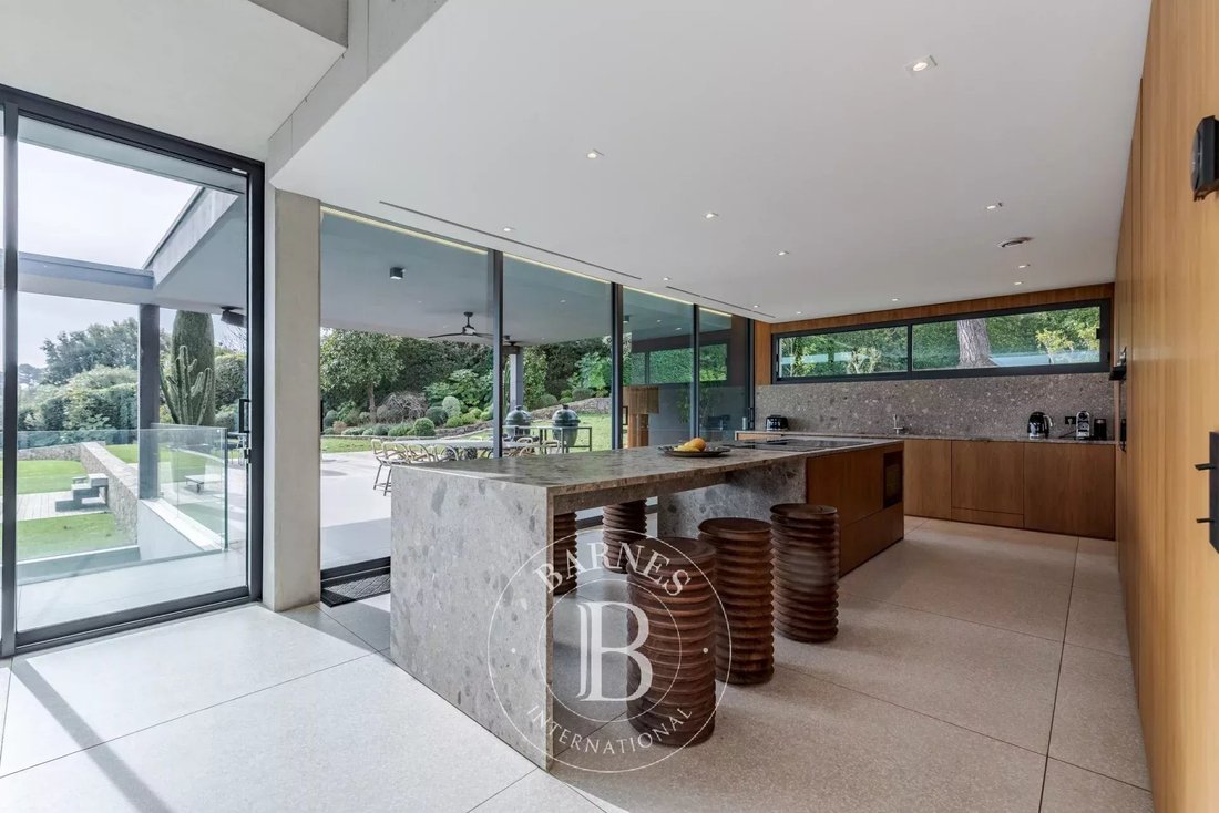Villa in Bois Fleuri-Chevre d'Or-Saint Philippe, Biot, France 5 - 12738715