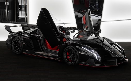 2015 Lamborghini Veneno  in Dubai, United Arab Emirates 1