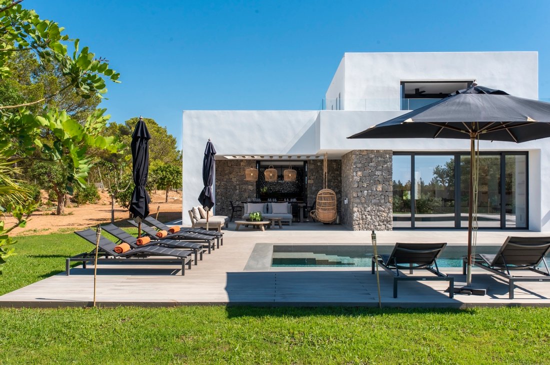 Villa in Sant Josep de sa Talaia, Balearic Islands, Spain 1 - 15398122