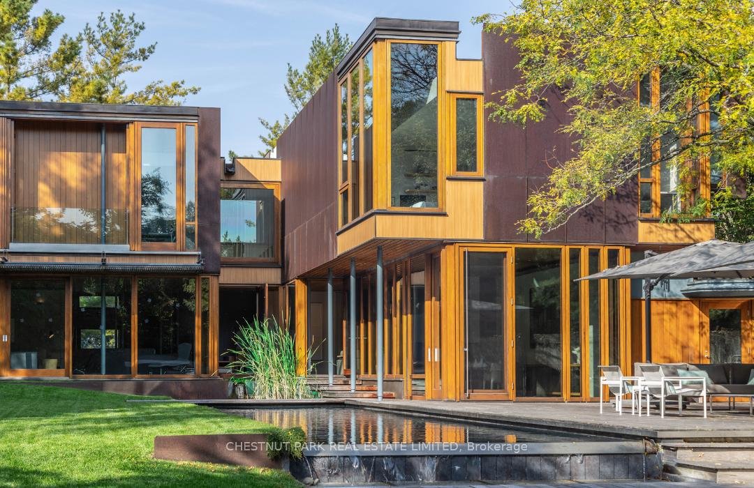 House in Toronto, Ontario, Canada 1 - 15397626