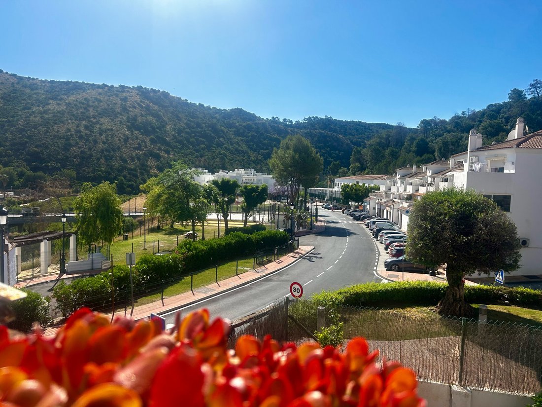 House in Benahavis, Andalusia, Spain 2 - 15397488