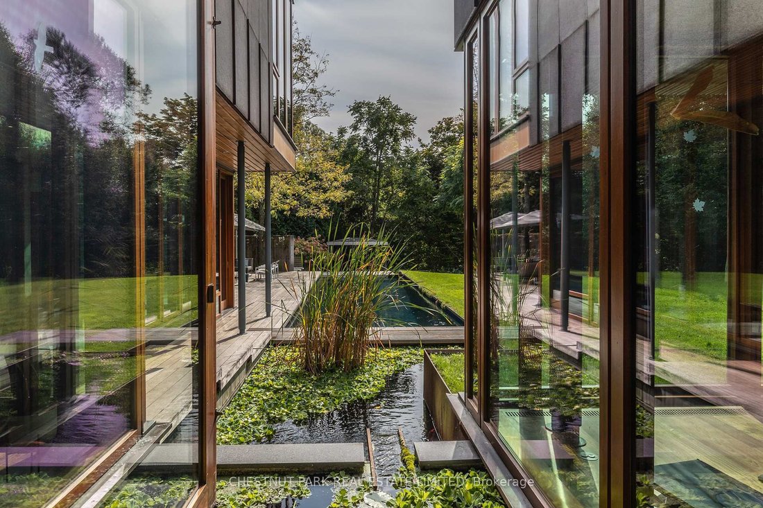 House in Toronto, Ontario, Canada 5 - 15397626