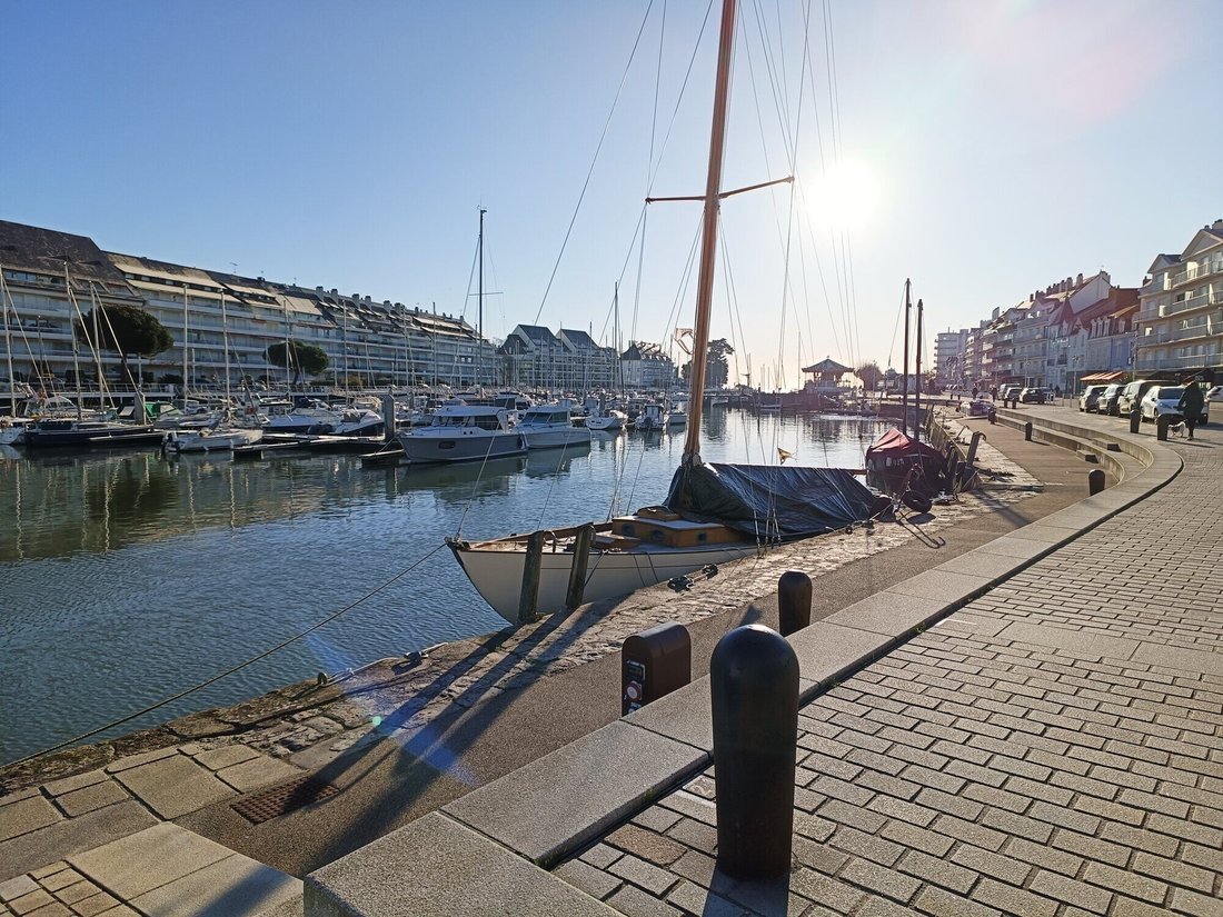 Le Pouliguen, Pays de la Loire, France 5 - 13745873