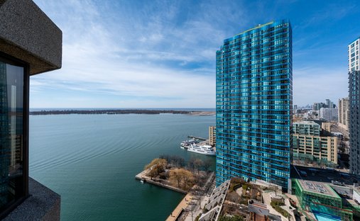 Appartement à Toronto, Ontario, Canada 1