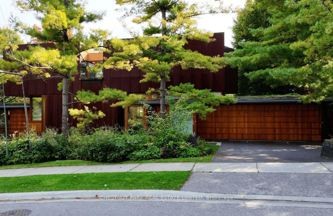 House in Toronto, Ontario, Canada 3 - 15397626