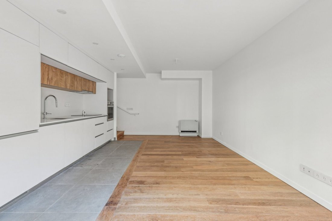 House in Europe-Pierre Midrin, Sevres, France 5 - 15397490