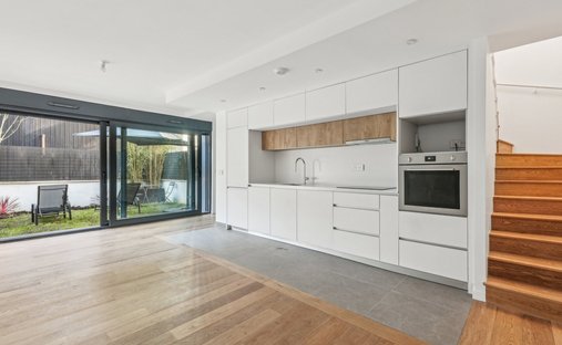 House in Europe-Pierre Midrin, Sevres, France 1