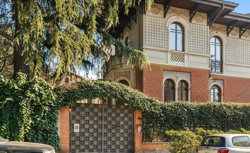 Villa in Milan, Lombardy, Italy 1