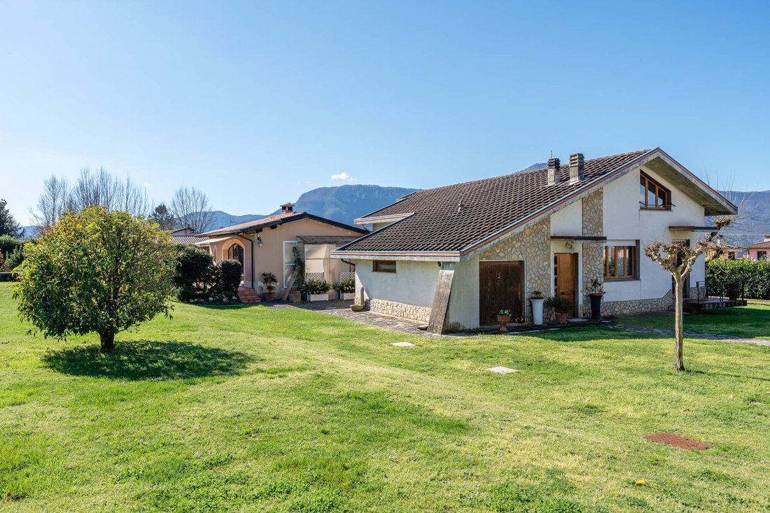 House in Barga, Tuscany, Italy 1 - 15398576