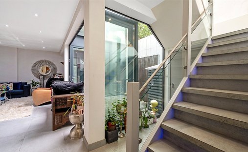 House in St John's Wood, Westminster, England 1