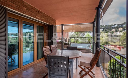 Residenza a Montcada i Reixac, Catalogna, Spagna 1