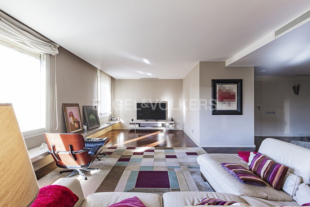 Apartment in Eixample, Barcelona, Spain 2 - 14986657