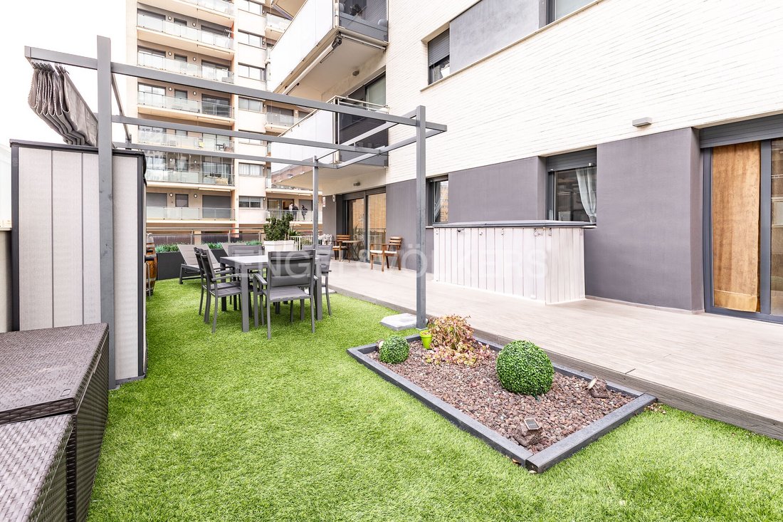 Apartment in Districte 5, Badalona, Spain 2 - 15254999
