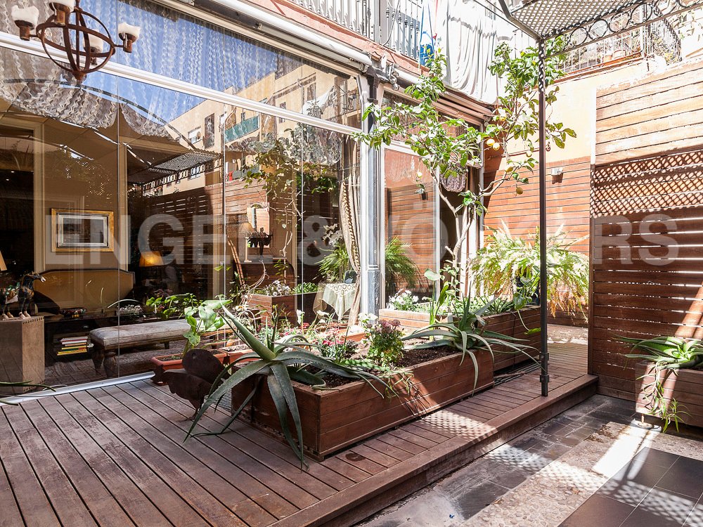 Apartment in Ciutat Vella, Barcelona, Spain 2 - 13131370