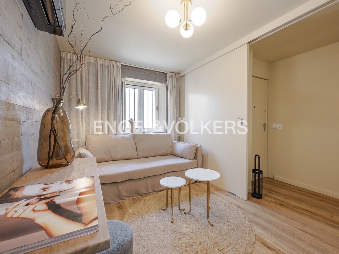 Apartment in Santo Antonio, Lisbon, Portugal 3 - 14720337