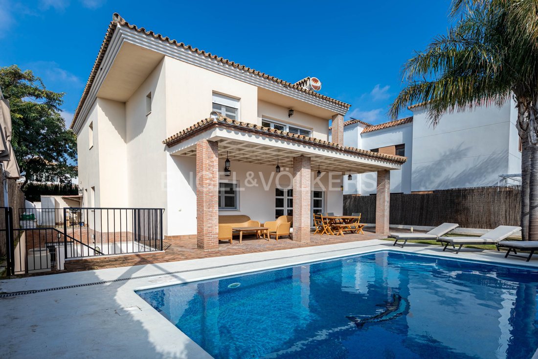 Townhouse en Bormujos, Andalucía, España 1 - 15264861