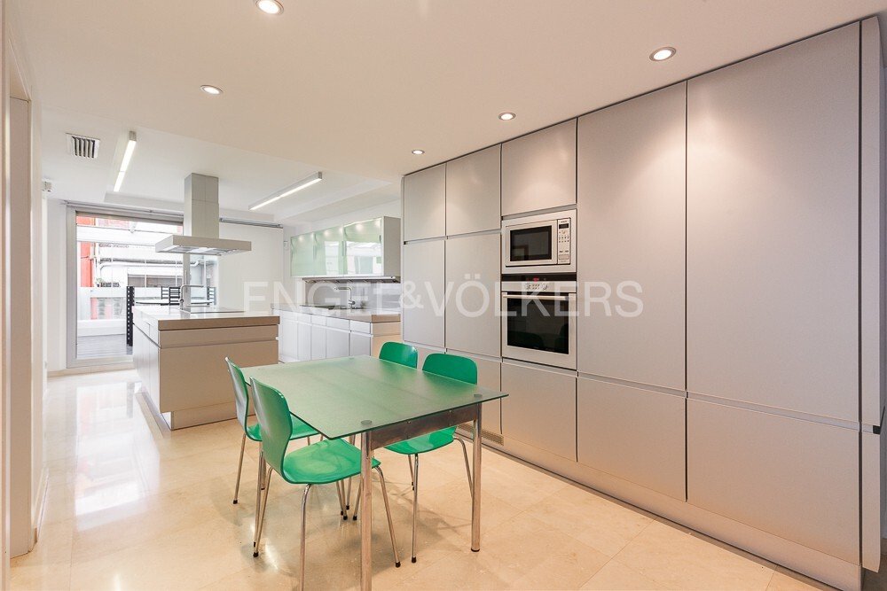 Penthouse in l'Eixample, Valencia, Spain 4 - 13500304