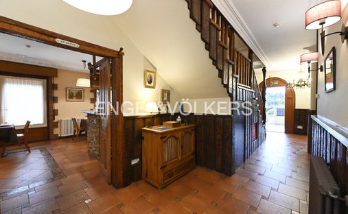 Castle for Sale in Castro-Urdiales, Cantabria, Spain