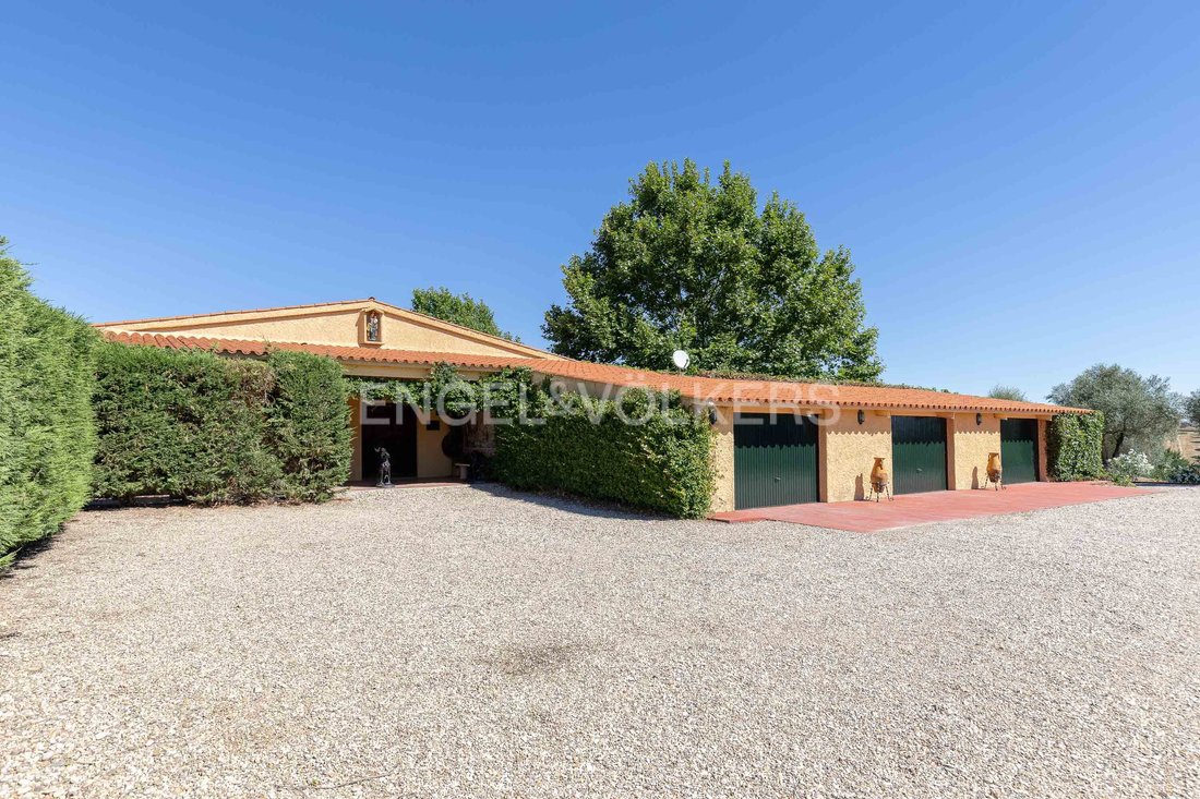 Finca in Illescas, Castile-La Mancha, Spain 1 - 14466193