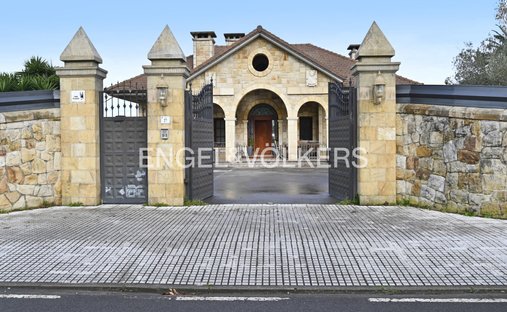 Casa a Arnuero, Cantabria, Spagna 1
