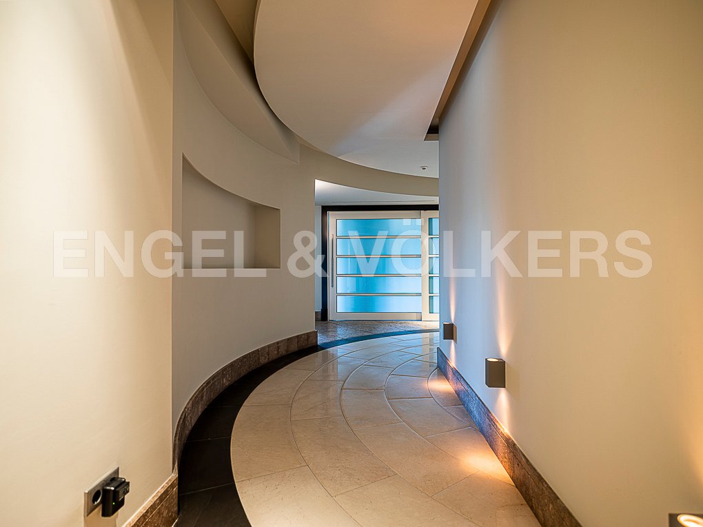 Apartment in Los Remedios, Seville, Spain 5 - 13144941