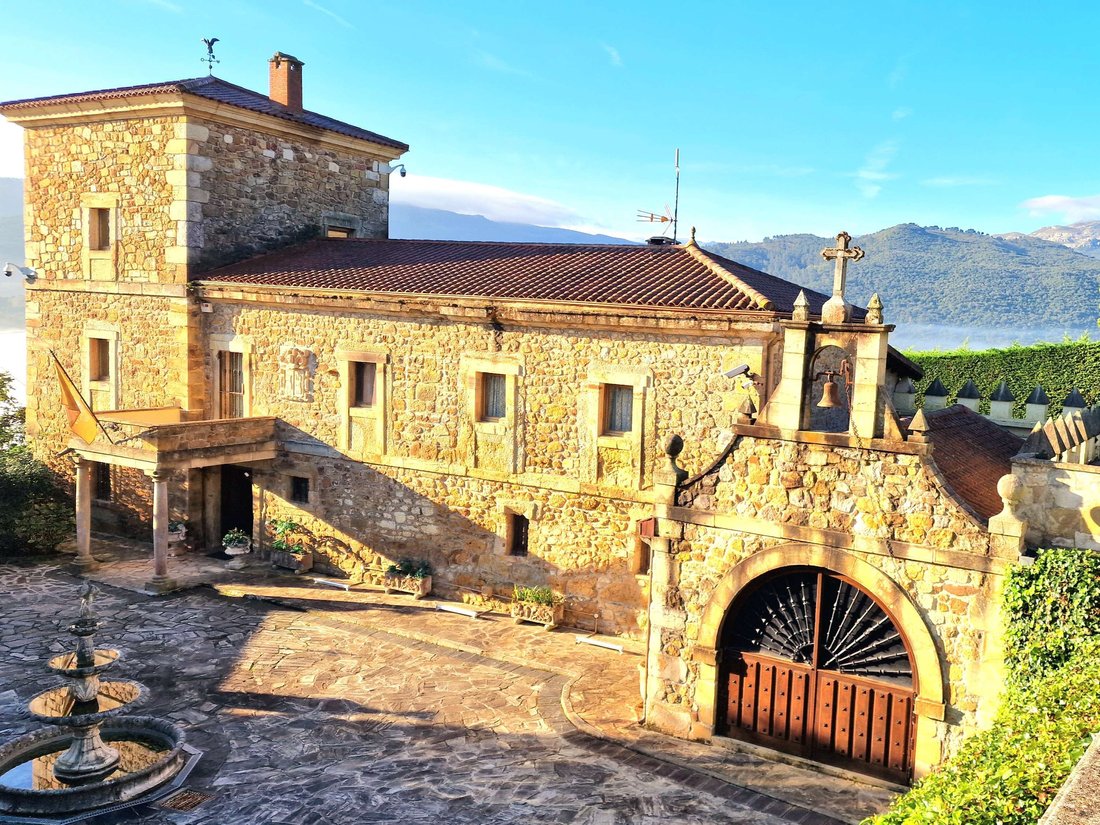 Villa in Voto, Cantabria, Spain 2 - 14377538