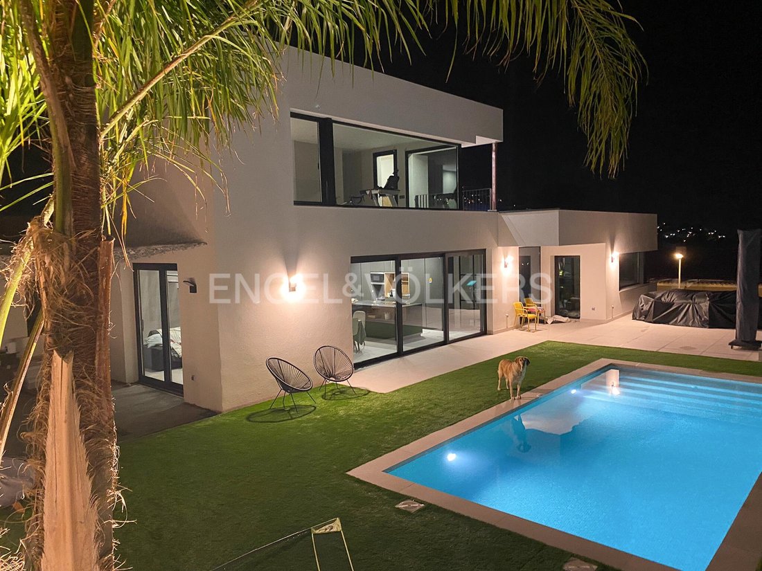 Townhouse in Santa Susanna, Catalonia, Spain 5 - 14662954