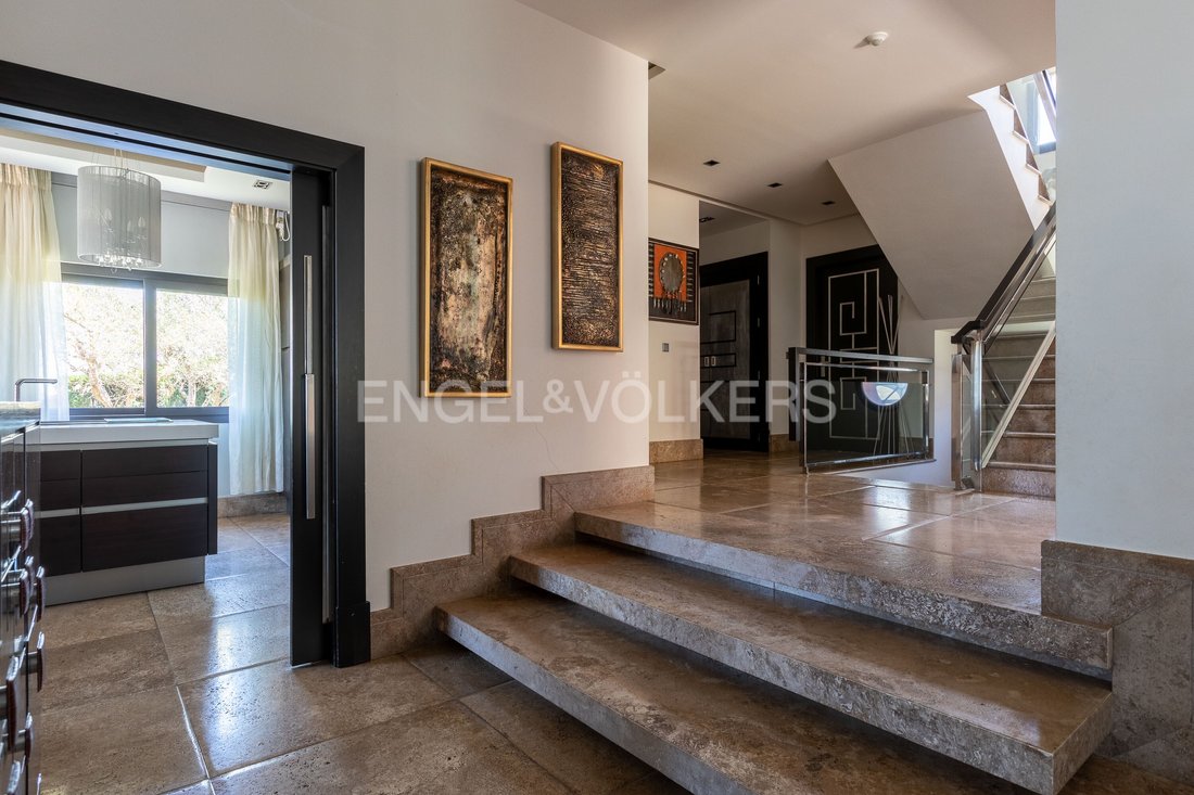 Villa in Dos Hermanas, Andalusia, Spain 5 - 13144348