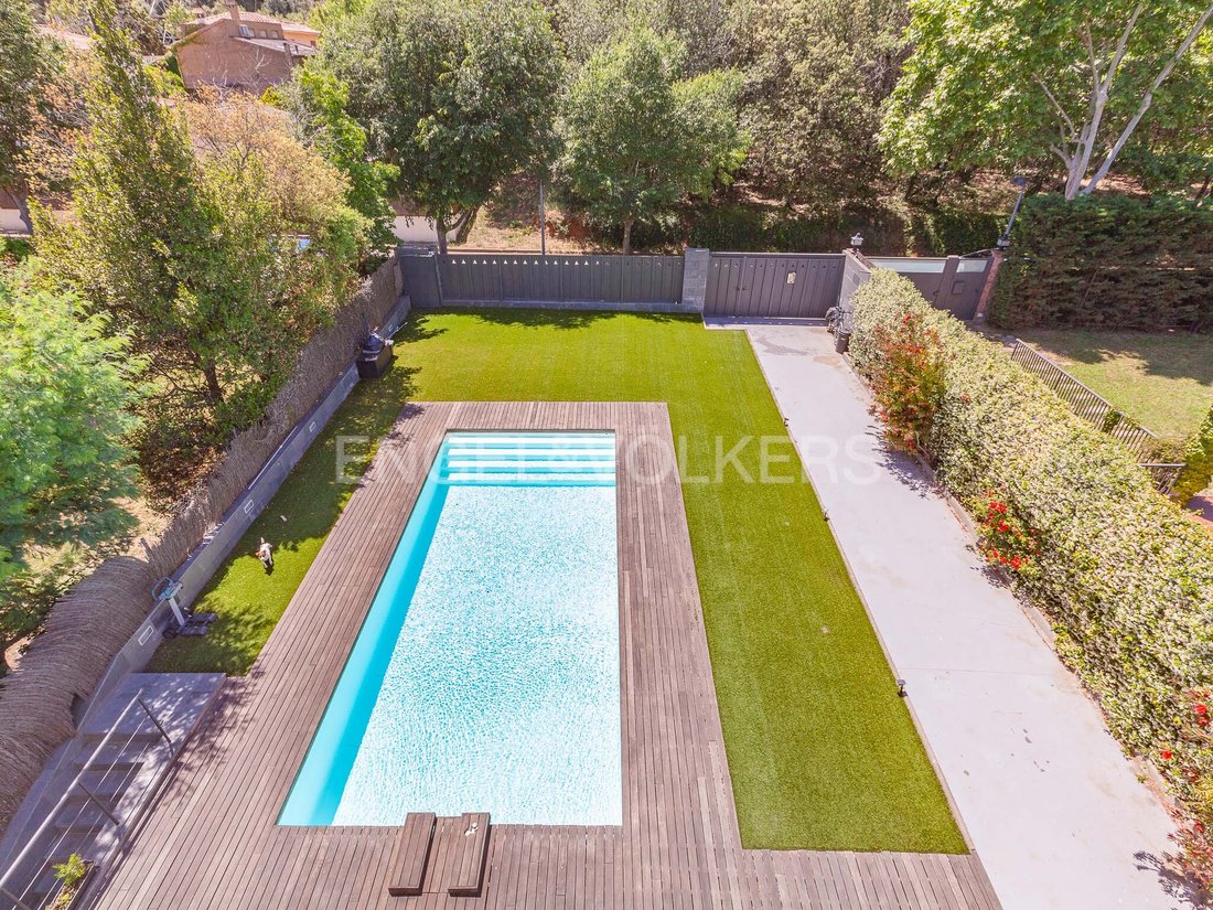 House in Sant Cugat del Valles, Catalonia, Spain 2 - 14840314